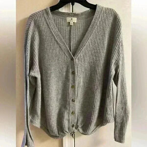 Socialite grey button‎ tie front thermal ribbed top. Medium